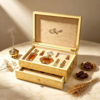Boîte cadeau en bois à texture craquelée avec insert en mousse, design tiroir, charnière et poignée métalliques, logo personnalisé pour l'emballage de parfums arabes de luxe