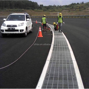 <span class=keywords><strong>Grille</strong></span> de <span class=keywords><strong>grille</strong></span> en acier inoxydable Webforge de style uni de haute qualité ou Q235B pour canaux d'eau <span class=keywords><strong>Grille</strong></span> d'allée avec gouttière - Product Image 2