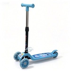 Patinete Plegable de 3 Ruedas para Niños con Asiento Ajustable en Altura, Freno Delantero y Freno Trasero de Pie, Operación por Empuje y Tacto para Niños de 2 a 6 Años - Product Image 5