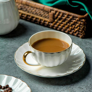 European-<b>style</b> Bone China Coffee suit Coffee Cup Embossed Gold Vintage European-<b>style</b> 15 <b>Head</b> Creative Gift suit Cup - Product Image 2
