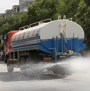 Camión Cisterna de Agua Potable 4x2 de Alto Rendimiento con Tanque de Agua de Acero Inoxidable de 5,000 Litros y Bomba de Agua en Venta - Product Image 5