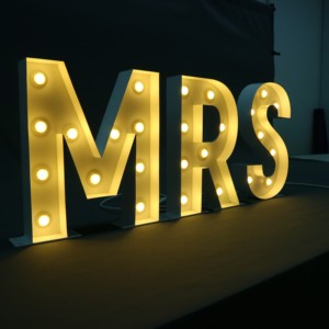 Biển Hiệu Chữ Cái Led Khổng Lồ Phát Sáng Ký Hiệu Chữ Cái Trái Tim Trang Trí Tình Yêu Đêm Ngoài Trời Giáng Sinh Vui Vẻ Chúc Mừng Sinh Nhật Biển Hiệu Led Marquee - Product Image 5