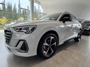 Audi Q3 35 TFSI avec moteur turbo 1.5T 160 ch SUV compact conduite à gauche - Product Image 2