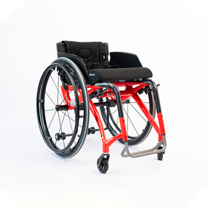 Silla <span class=keywords><strong>de</strong></span> <span class=keywords><strong>ruedas</strong></span> deportiva personalizada con soporte plegable <span class=keywords><strong>de</strong></span> fibra <span class=keywords><strong>de</strong></span> carbono ultraligera <span class=keywords><strong>de</strong></span> 7,5 kg - Product Image 3