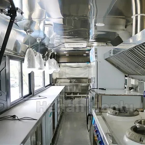شاحنة طعام ومخبوزات مجهزة بالكامل، مقطورة متنقلة مخصصة مع ماكينات وجبات خفيفة أخرى للبيع