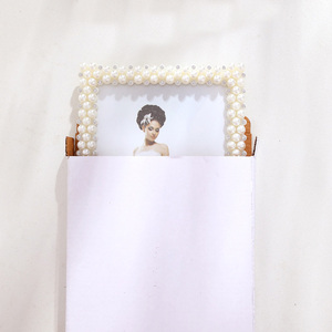 Cadre <span class=keywords><strong>photo</strong></span> <span class=keywords><strong>de</strong></span> mariage 8x10 avec perles et diamants, cadre <span class=keywords><strong>photo</strong></span> <span class=keywords><strong>de</strong></span> table pour cadeaux <span class=keywords><strong>de</strong></span> mariage - Product Image 5