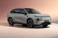 Leapmotor C10 SUV familial 2026 |   660 km BEV / 1300 km EREV |   Charge 800V 3C |   LiDAR |   17,3 pouces 3K