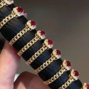 Anillo Cubano Xinfly de Oro Sólido de 18k con Rubí Color Sangre de Pichón de 0.39ct y Diamante de 0.1ct - Product Image 2