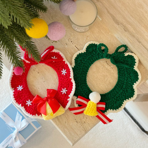 Écharpe de Noël pour chat, écharpe pour chien, bavoir, collier en laine pour petit chien, accessoires tricotés à la main - Product Image 1