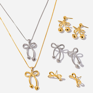 ชุดเครื่องประดับเชอร์รี่โบว์น็อต สร้อยคอ ต่างหู สแตนเลส ของขวัญแฟชั่นสำหรับผู้หญิง - Product Image 1