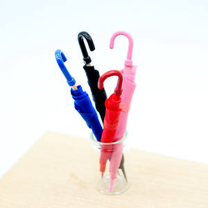 Mini accesorio para casa de muñecas inédita, paraguas de plástico de colores, modelo de juguete siempre cerrado - Product Image 2