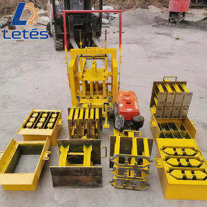 Macchina per la Produzione di Blocchi Interbloccanti con Motore Diesel, Macchinario per Mattoni Forati in Cemento in Vendita - Product Image 3