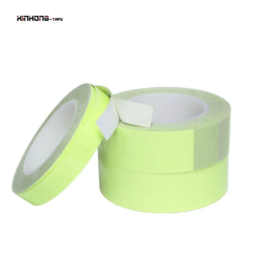 暗い夜のホット販売リサイクル可能な輝き防水PVCおよびPETベース蛍光発光自己粘着テープ