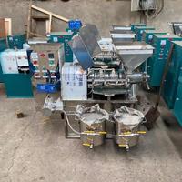 Machine de presse à huile de moutarde 60 kg/h commerciale à haut rendement Shanyou extracteur d'huile de graines de thé avec filtre à huile pour les petites entreprises