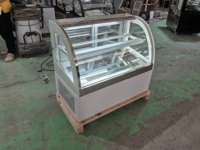 Vitrine réfrigérée de comptoir RTK Mini pour gâteaux et pâtisseries