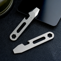 Mini Palanca Multiusos de Aleación de Titanio TGZUO, Herramienta Utilitaria EDC con Ranura para Destornillador para Supervivencia al Aire Libre