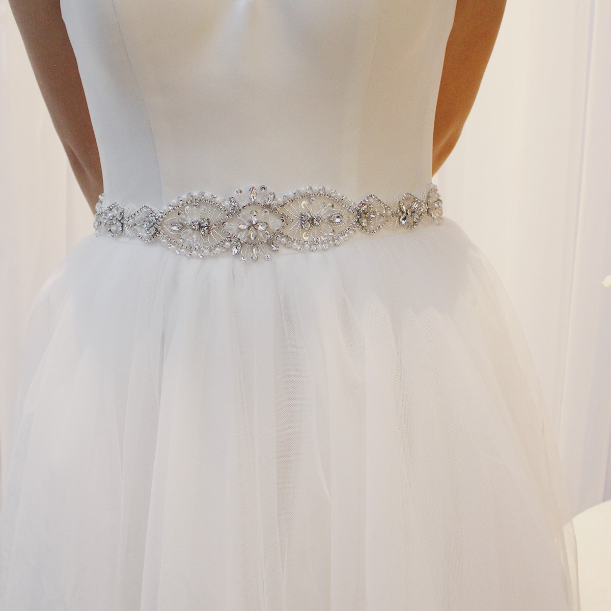 Xinmeiji Y016 Exquisite Pearl Rhinestone Retro Bridal Belt Wedding Dress, Sparkling Seal, Waist Chain And Bow Tie| Alibaba.com Xinmeiji Y016 Exquisite Pearl Rhinestone Retro Bridal Belt Wedding Dress, Sparkling Seal, Waist Chain And Bow Tie| Alibaba.com
