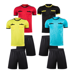 Maillot d'arbitre de football au design raffiné, personnalisable, respirant, ensemble uniforme d'arbitre de football pour hommes - Product Image 1