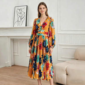 Haute qualité Vintage taille libre imprimé Midi robe plissée pour les femmes toute l'année col en <span class=keywords><strong>v</strong></span> en mousseline de soie robe plissée pour <span class=keywords><strong>Madame</strong></span> parties - Product Image 2