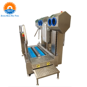 Laveuse automatique de bottes pour abattoir en acier inoxydable 304, machine de lavage et de désinfection des bottes pour bétail, haute productivité - Product Image 1