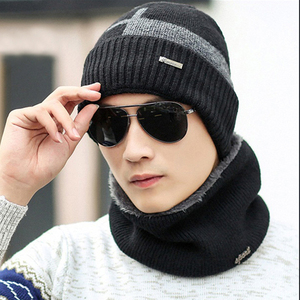 <span class=keywords><strong>Ensemble</strong></span> <span class=keywords><strong>bonnet</strong></span> et écharpe unisexe <span class=keywords><strong>pour</strong></span> hommes d'hiver à doublure polaire à la mode à prix abordables vente en gros - Product Image 2