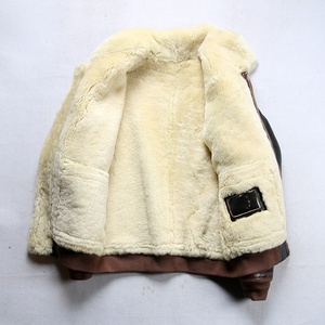 Nuovo inverno di alta qualità personalizzato Short americano A2 Pilot <span class=keywords><strong>Shearling</strong></span> cappotti di pelliccia da uomo con risvolto e giacche di <span class=keywords><strong>montone</strong></span> ispessite - Product Image 2