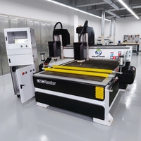Máquina enrutadora CNC de alta precisión Mustang MT1325, 1300x2500mm para carpintería, máquina cortadora de grabado de MDF de PVC Acrílico