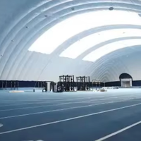 Structure de membrane gonflable sur mesure pour salle de sport, terrain de basketball, structure à membrane gonflable