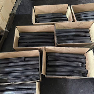 Charbon de bois de sciure de bois d'exportation du Vietnam, haute valeur calorifique, longue durée de combustion, sans fumée, pour barbecue - Product Image 1