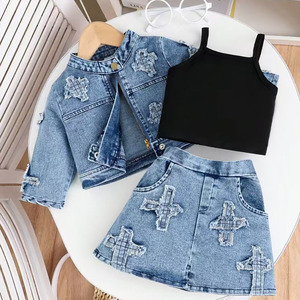 Ropa de Primavera Otoño 2026 para Niñas, Conjunto de 3 Piezas con Chaleco Vaquero Bordado y Falda, Ropa Infantil de Calidad, 0-3 Años - Product Image 1