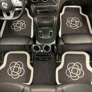 Tapis de voiture en soie de camélia SinglePiece Tapis en caoutchouc anti-salissure universel Décoration de pied arrière avec matériau en latex - Product Image 3