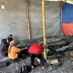 Carbón de Bambú de Alta Calidad al por Mayor de Fábrica, 100% Natural, Bajo en Cenizas, Alto Poder Calorífico, para Barbacoa - Product Image 5