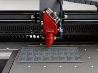Machine de gravure et de découpe laser CO2 de haute précision 40W 3040 pour tampons en caoutchouc acrylique