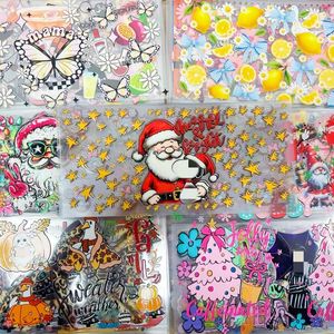 Vinilos Personalizados para Tazas con Diseño Navideño en Colores Brillantes, Resistentes al Agua y Lavables, para Decoración de Tazas y Vasos - Product Image 2