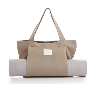 Borsa Tote in Tela Marrone per Tappetino Yoga con Tasca Porta Tappetino, Personalizzabile con Logo, per Sport e Fitness - Vendita all'Ingrosso - Product Image 1