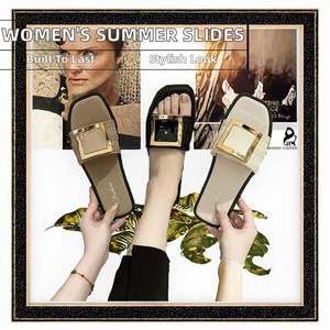 Sandalias especiales de jacinto de agua con pompón - Product Image 2