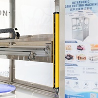 Cortadora de Pasteles Ultrasónica Automática para Panadería, Equipo de Corte de Porciones de Alimentos para Línea de Producción de Postres