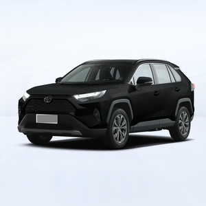 Nuova Toyota RAV4 SUV a Benzina con Livelli di Equipaggiamento Versatili, Alta Durabilità e Valore di Rivendita - Product Image 1