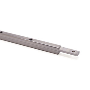 Usine de haute qualité en acier inoxydable personnalisé galvanisé Long arbre rotatif perforé <span class=keywords><strong>broche</strong></span> d'usinage CNC prototypage rapide - Product Image 3