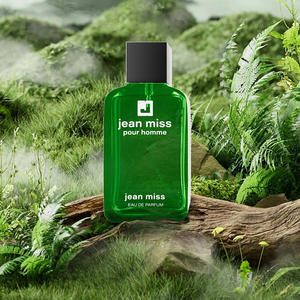 Vente en gros de parfum <span class=keywords><strong>l</strong></span>éger classique pour hommes, parfum éponyme du Vietnam, parfum en spray longue durée pour le commerce transfrontalier - Product Image 3