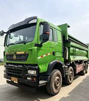 Camion benne d'occasion Howo TX 8x4 12 pneus, 400 CV, norme d'émission Euro 2, idéal pour le transport sur chantier - Bon prix