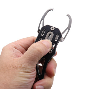 Pince de pêche en acier inoxydable, outil de contrôle des poissons polyvalent avec mousqueton et cordon à ressort pour la pêche en plein air - Product Image 3