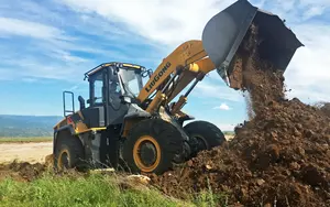 Chargeur frontal de souffleuse à neige haute performance 848H Chargeur sur pneus de 4.5 tonnes avec godet de 2, 5 m3 - Product Image 2