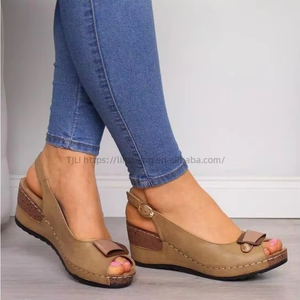 Trendy Women's <b>Heeled</b> Sandals With Comfortable Arch <b>Support</b> Soft Features Hot Sale Fashion Forward Design - Product Image 6
