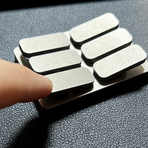 Spinner de Dedos Personalizado de 6 Teclas de Acero Inoxidable y Plástico, Juguete para Niños para Aliviar el Estrés y la Descompresión de los Dedos, Modelo Personalizado - Product Image 5