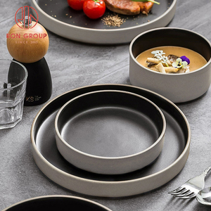 Set di Stoviglie Zen Nero Moderno Minimalista ed Elegante, Ciotole e Piatti in Ceramica Smaltata Kaki e Nera <span class=keywords><strong>per</strong></span> Ristoranti, Banchetti e Caffè - Product Image 2