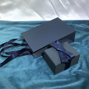 Manufacturer Customized Logo Fashion Rectangular Jewelry Box Ribbon Bow Decoration <b>Plain</b> Pattern for Necklaces Earrings <b>Rings</b> - Product Image 2