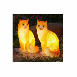 Lampe décorative orange charmante qui illumine les places commerciales et les événements saisonniers - Product Image 1