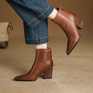 Botines Cialisa Sexys de Punta Puntiaguda para <span class=keywords><strong>Mujer</strong></span>, Otoño Invierno, Transpirables, de Cuero Genuino, Tacón Cuadrado, Tacones Altos, Botines Cortos - Product Image 1