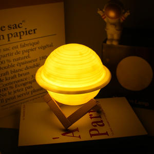 3D-geprint Saturnus LED-nachtlampje in slaapkamer Agent Sourcing China - Product Image 4